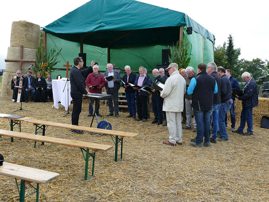 Ökumenischer Gottesdienst auf den Naumburger Feldtagen (Foto: Kar-Franz Thiede)